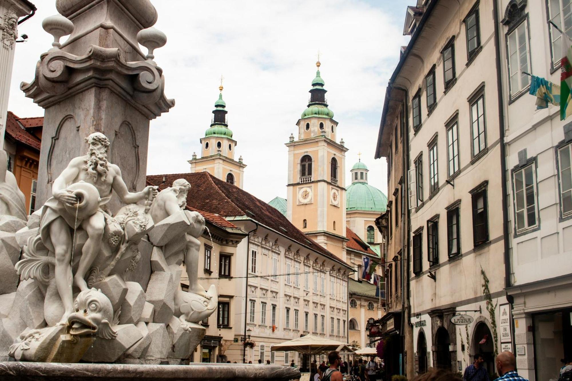 Ljubljana City Dragon Apartment Eksteriør bilde